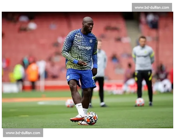 切尔西防线曙光!巴迪亚西勒恢复神速,9 月初有望提前复出 切尔西防线曙光!巴迪亚西勒恢复神速,9 月初有望提前复出