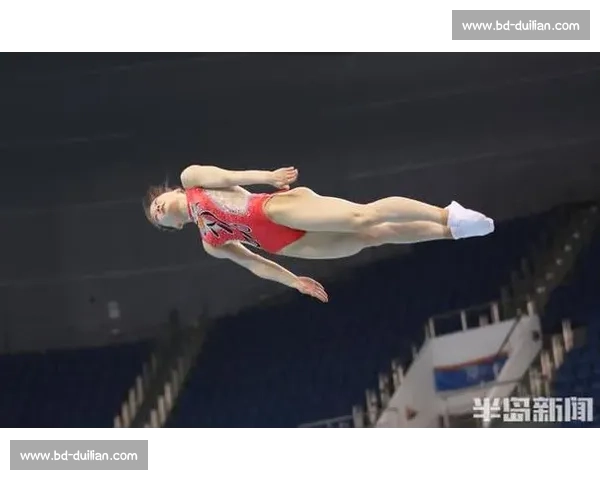 双星闪耀青岛！王梓赛朱雪莹蹦床全锦赛夺冠
