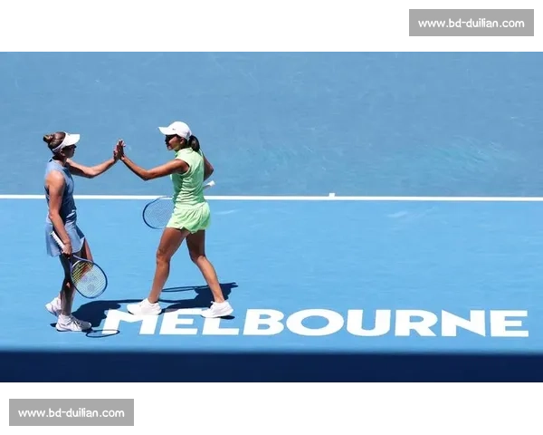 下一站,冠军!2024年网球奖杯争夺战,谁将最终捧杯 下一站,冠军!2024年网球奖杯争夺战,谁将最终捧杯