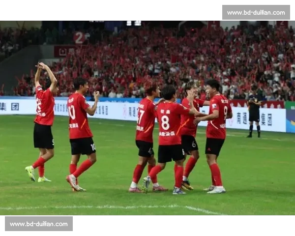 又一笔巨款!苏超球员身价暴涨,商业价值引关注 又一笔巨款!苏超球员身价暴涨,商业价值引关注